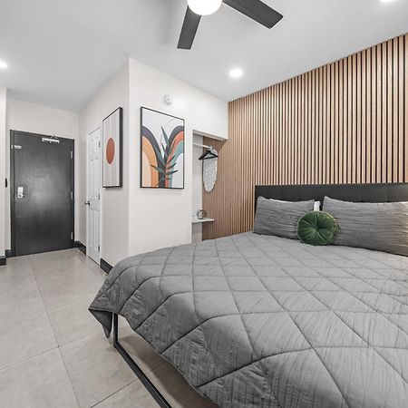 Baybreeze Apartments By Lowkl ไมอามีบีช ภายนอก รูปภาพ