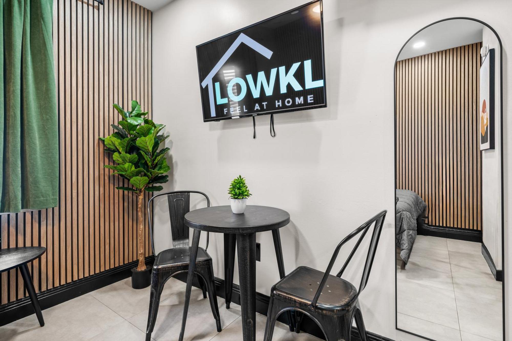 Baybreeze Apartments By Lowkl ไมอามีบีช ภายนอก รูปภาพ