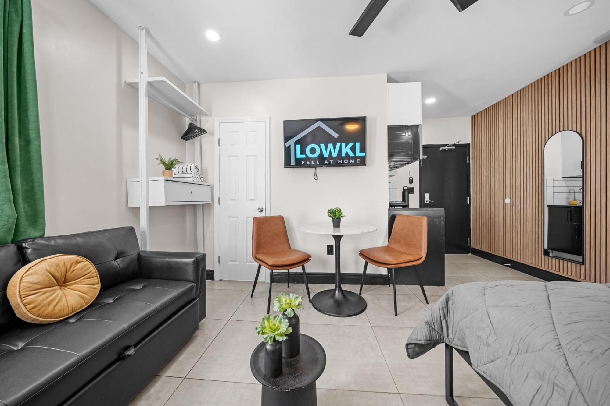 Baybreeze Apartments By Lowkl ไมอามีบีช ภายนอก รูปภาพ